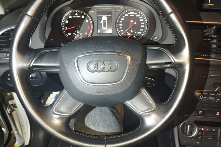 Audi Q3 2016 #12 Audi Q3 2016 car image #12