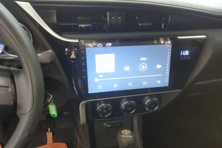 Toyota Corolla 2018 #13 Toyota Corolla 2018 car image #13