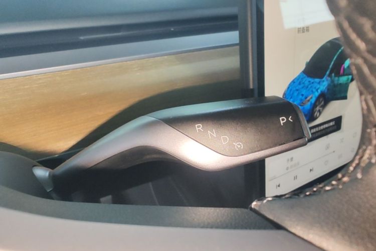 Tesla Model Y 2023 #14 Tesla Model Y 2023 imagen de coche #14