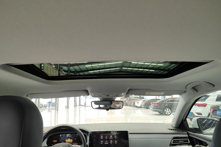 Volkswagen Lavida 2023 car image #18