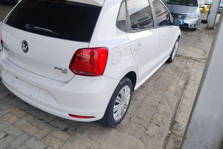 Volkswagen Polo 2018 imagen de coche #8