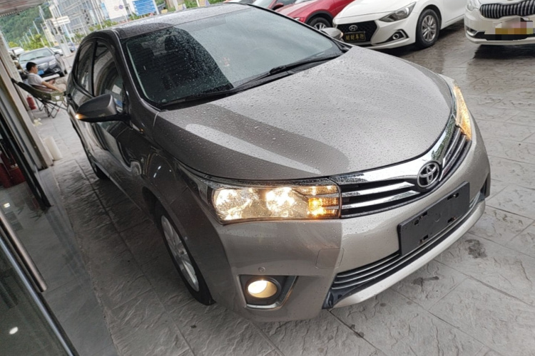 Toyota Corolla 2015 #4 Toyota Corolla 2015 car image #4