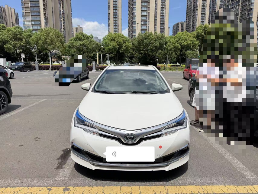 Toyota Corolla 2018 #2 Toyota Corolla 2018 car image #2
