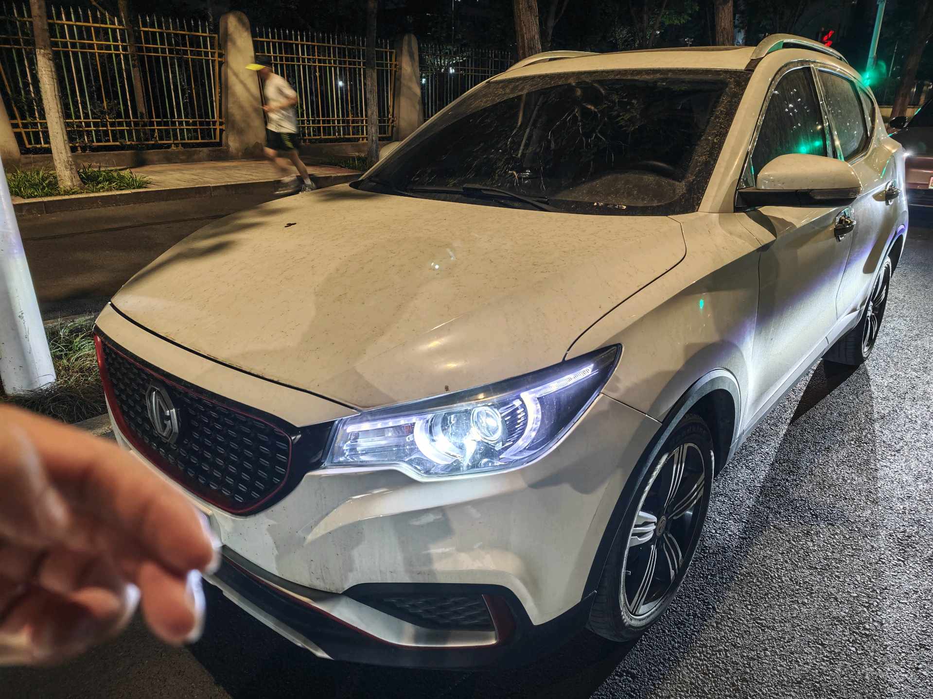 MG ZS 2017 car image 