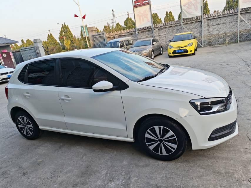 Volkswagen Polo 2016 #4 Volkswagen Polo 2016 car image #4