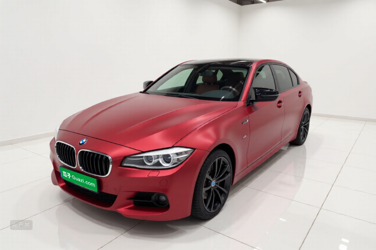 BMW 3 Series 2020 car image #2