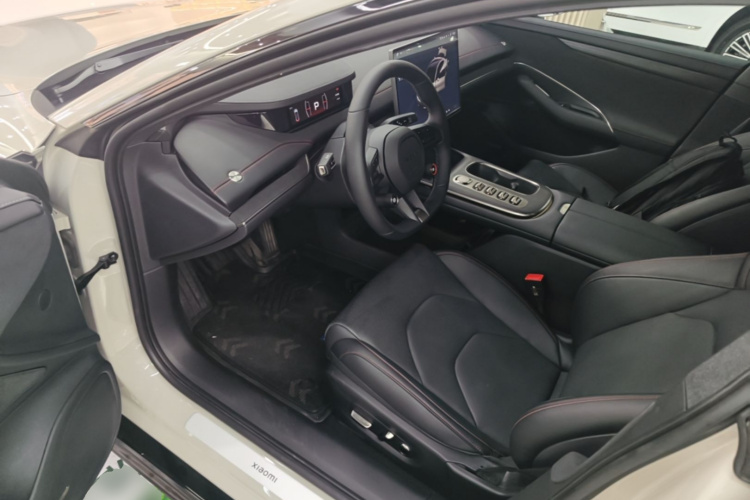 MI SU7 2024 car image #16