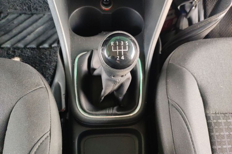 大众 Polo 2015 汽车图片 #18