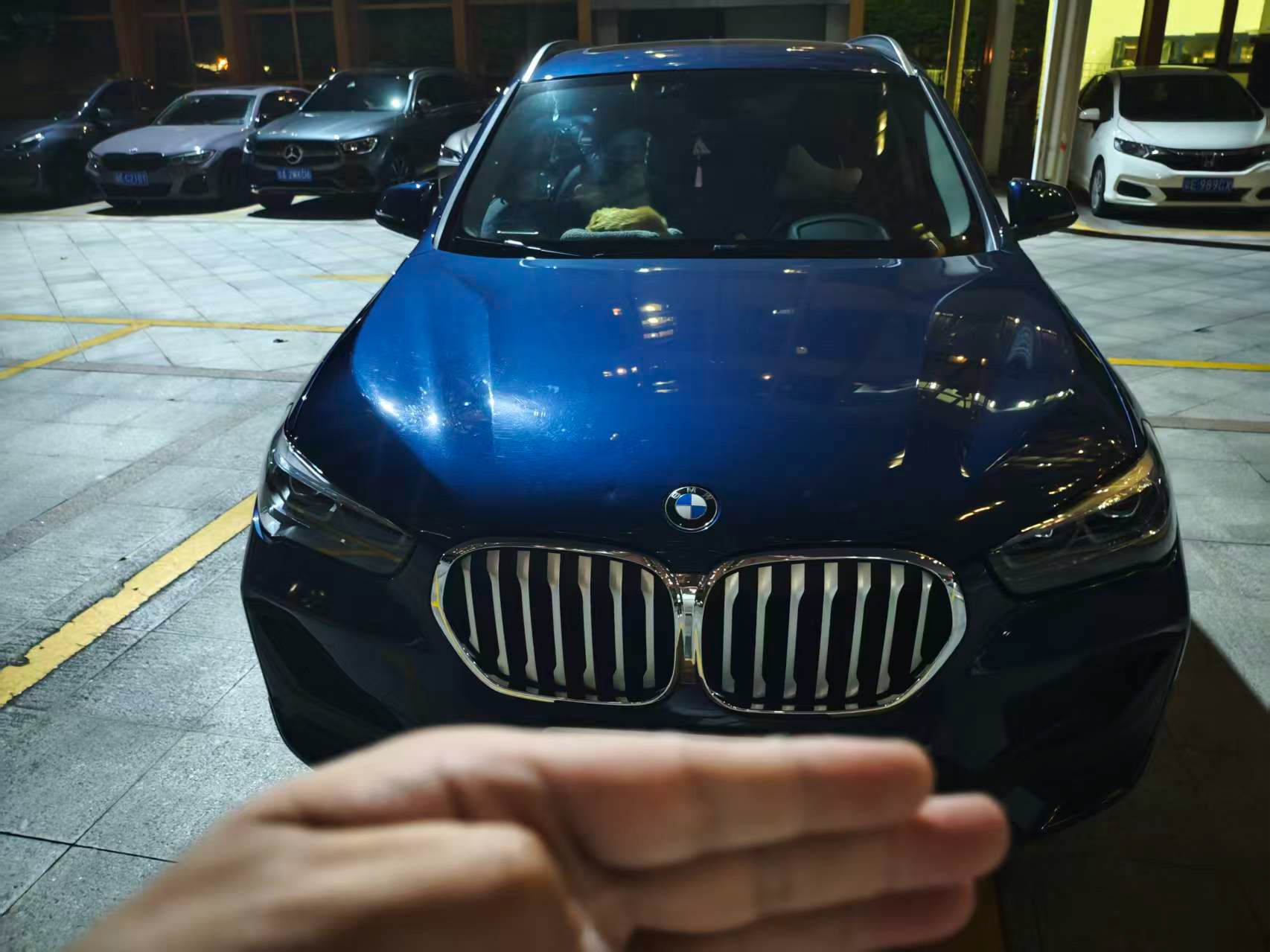 BMW X1 2020 car image #2
