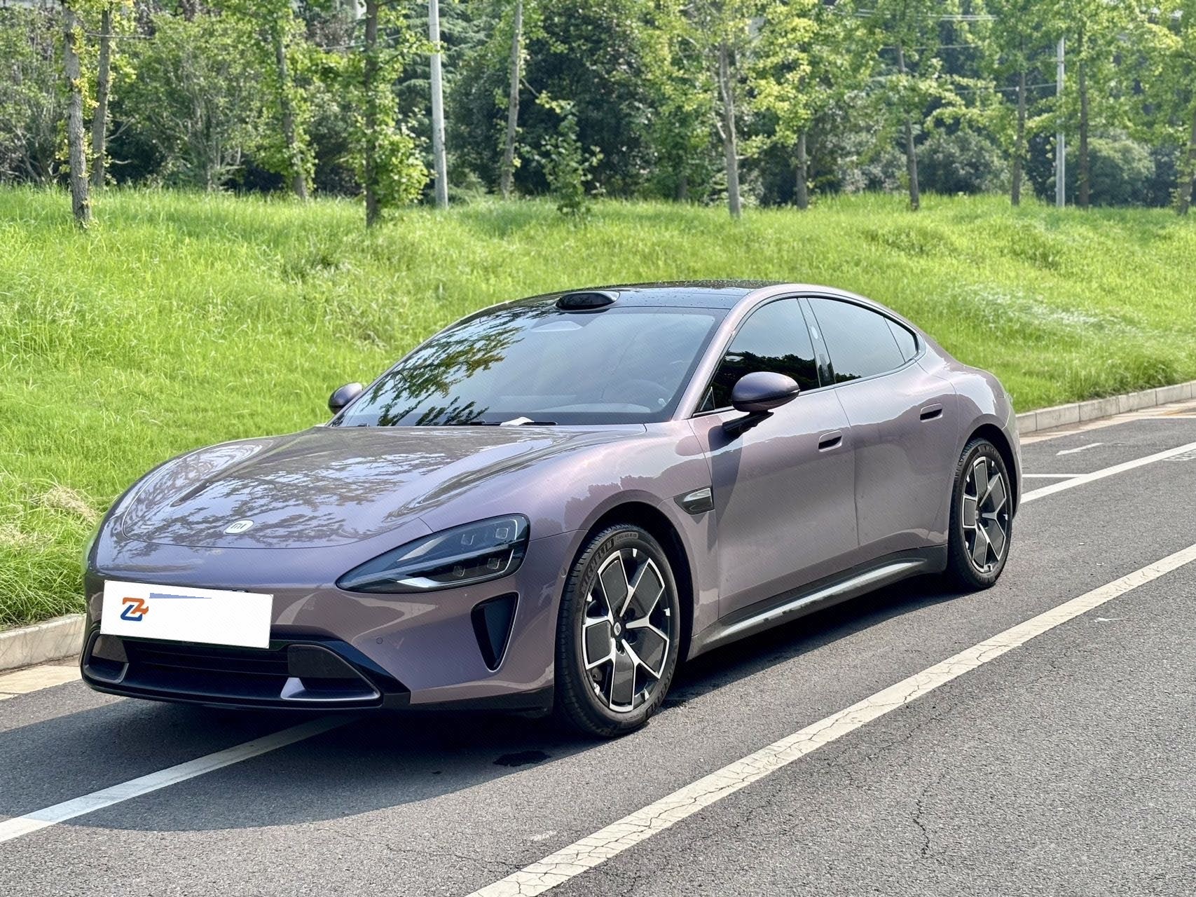MI SU7 2025 car image 