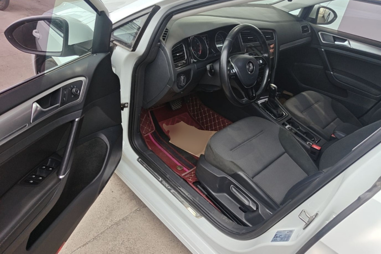 Volkswagen Golf 2018 #12 Volkswagen Golf 2018 car image #12