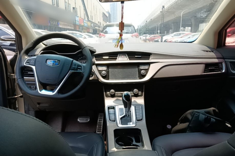 GEELY Emgrand GS 2017 #10 GEELY Emgrand GS 2017 car image #10