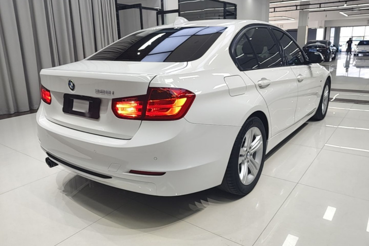 BMW 3 Series 2016 #5 BMW 3 Series 2016 car image #5