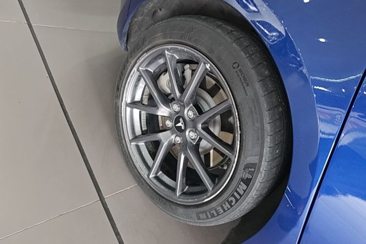 Tesla Model 3 2021 #10 Tesla Model 3 2021 car image #10