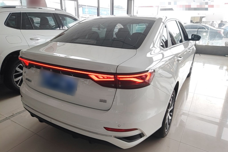GEELY Emgrand 2026 car image #7