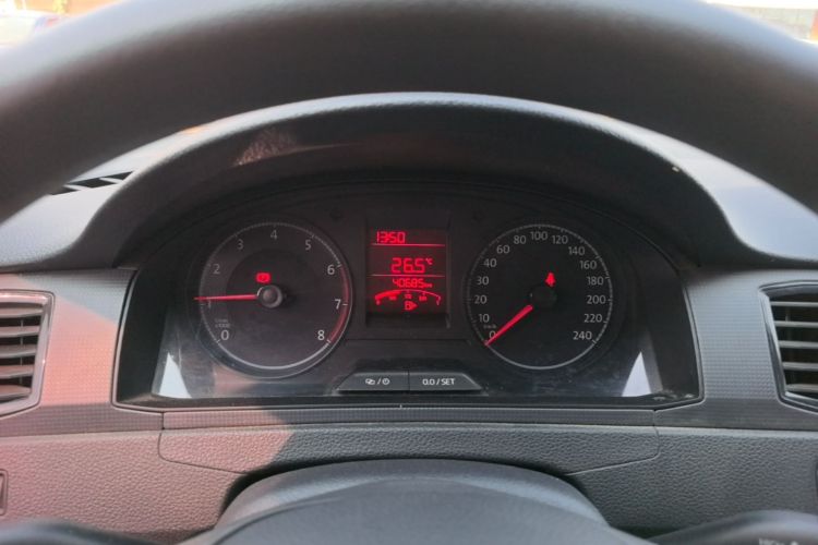Volkswagen Santana 2021 car image #12