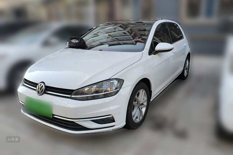 Volkswagen Golf 2018 car image #2