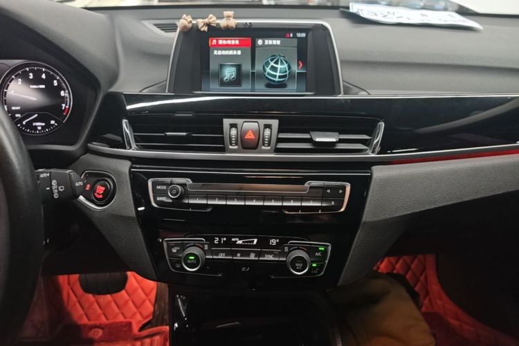 BMW X1 2018 car image #20