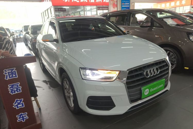 Audi Q3 2017 car image #4