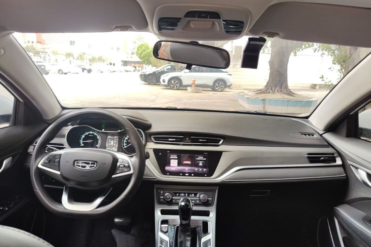 GEELY Emgrand 2021 immagine di auto #10