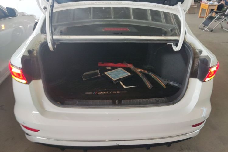 GEELY Emgrand 2022 #19 GEELY Emgrand 2022 car image #19