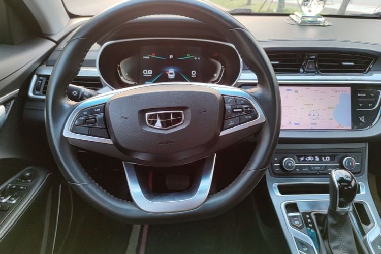 GEELY Emgrand 2019 #11 GEELY Emgrand 2019 صورة سيارة #11