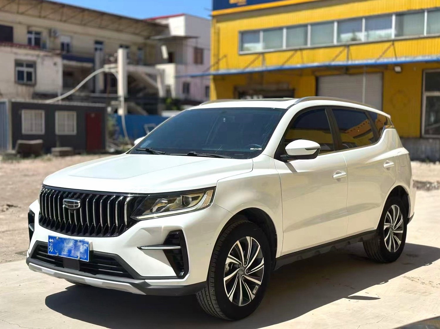 GEELY Vision X6 2023 car image 