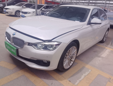 BMW 3 Series 2018 car image 