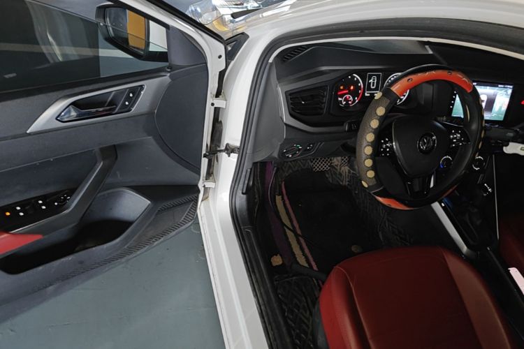 Volkswagen Polo 2019 #12 Volkswagen Polo 2019 car image #12