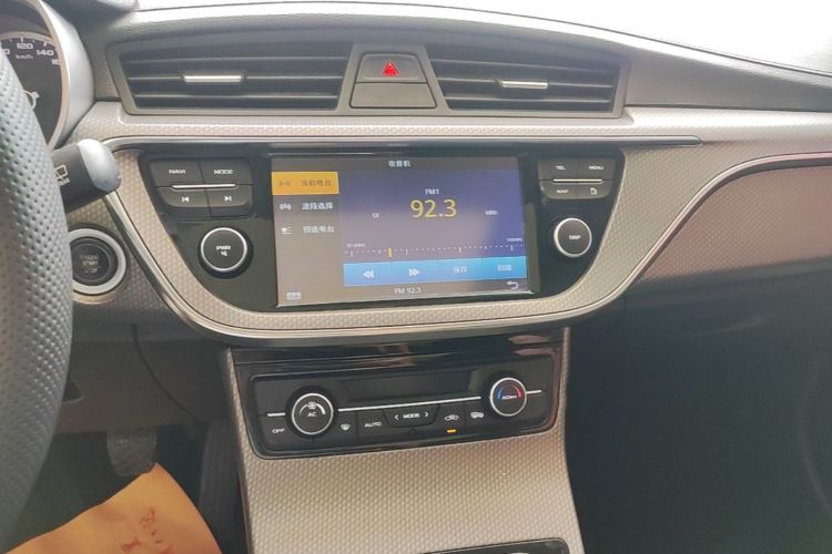 GEELY Emgrand GS 2017 #13 GEELY Emgrand GS 2017 car image #13
