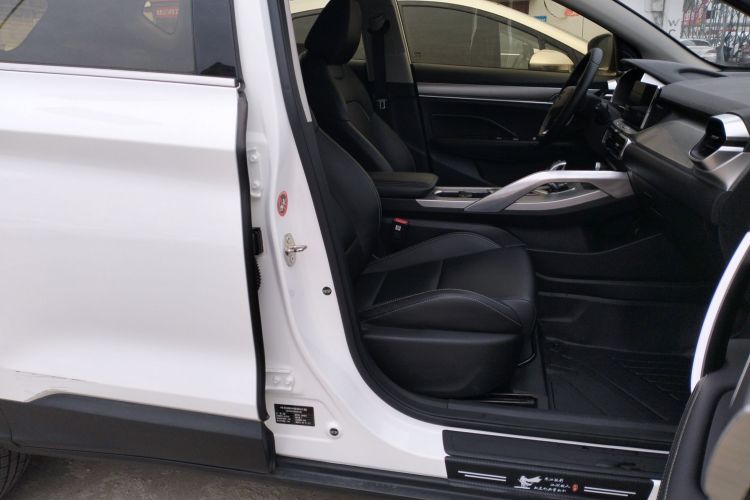 GEELY Coolray 2020 immagine di auto #24