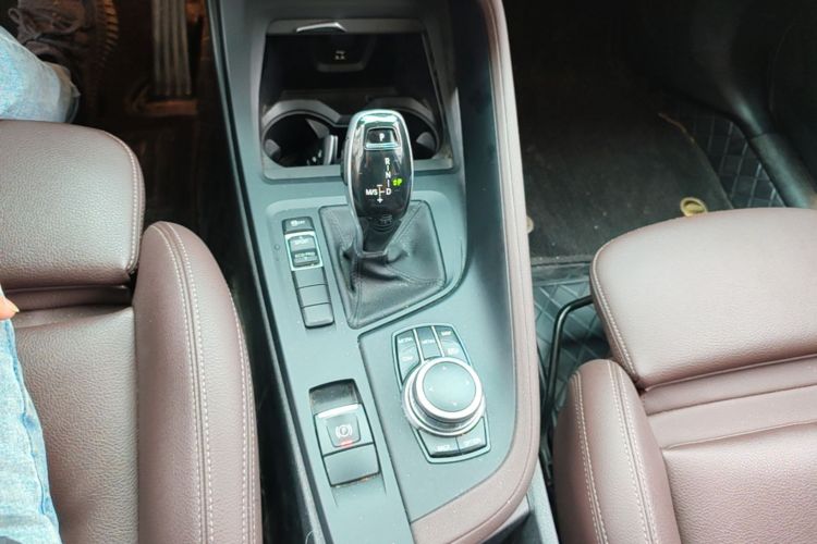 BMW X1 2022 #14 BMW X1 2022 car image #14
