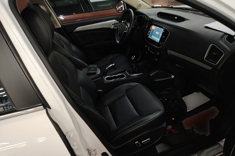 GEELY Vision X6 2016 car image #24