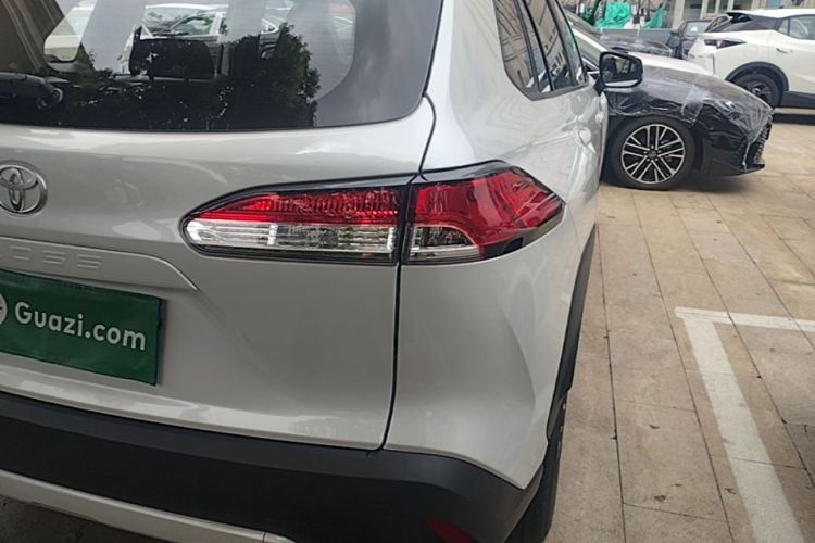 Toyota Corolla Cross 2026 car image #8