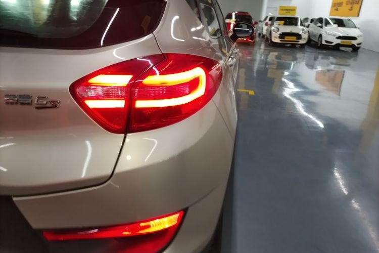 GEELY Emgrand GS 2017 #8 GEELY Emgrand GS 2017 car image #8