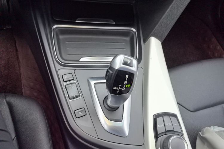 BMW 3 Series 2015 #18 BMW 3 Series 2015 car image #18