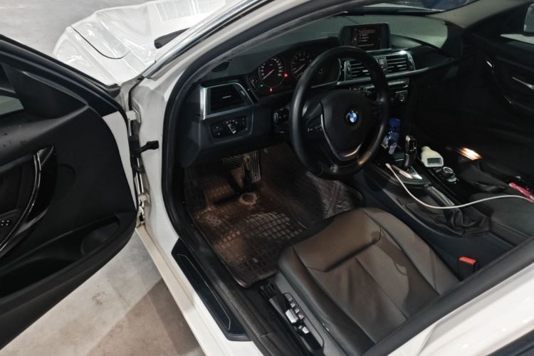 BMW 3 Series 2016 #16 BMW 3 Series 2016 immagine di auto #16