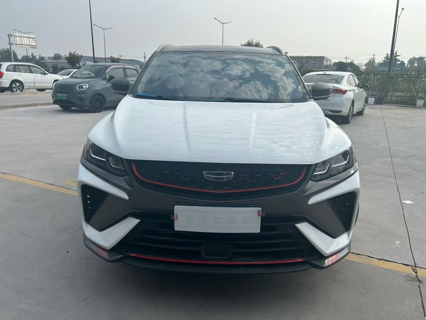 GEELY Coolray 2023 car image #3