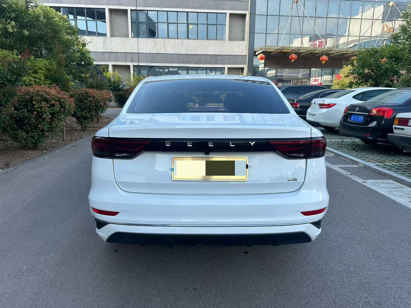 GEELY Emgrand 2025 car image #3