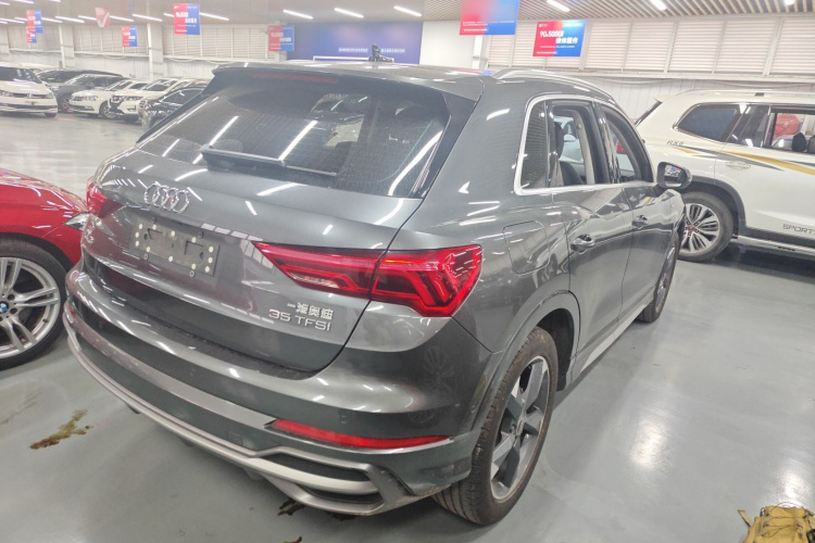 Audi Q3 2021 image de voiture #7