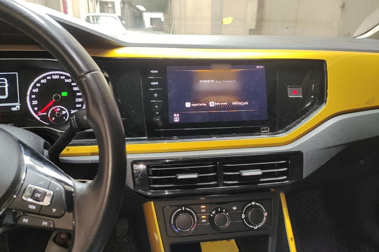 Volkswagen Polo 2019 #11 Volkswagen Polo 2019 car image #11