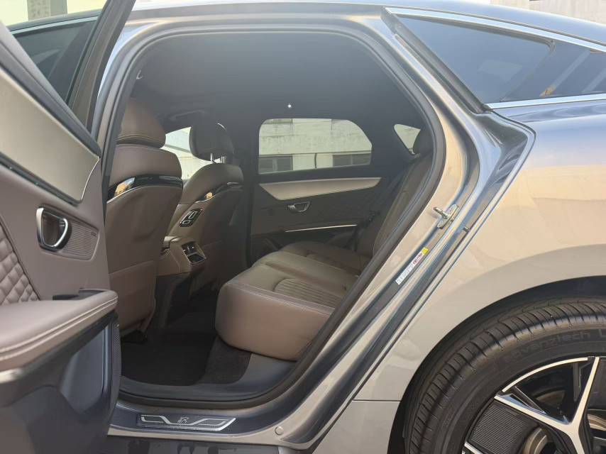 BYD Han 2024 imagem de carro #6