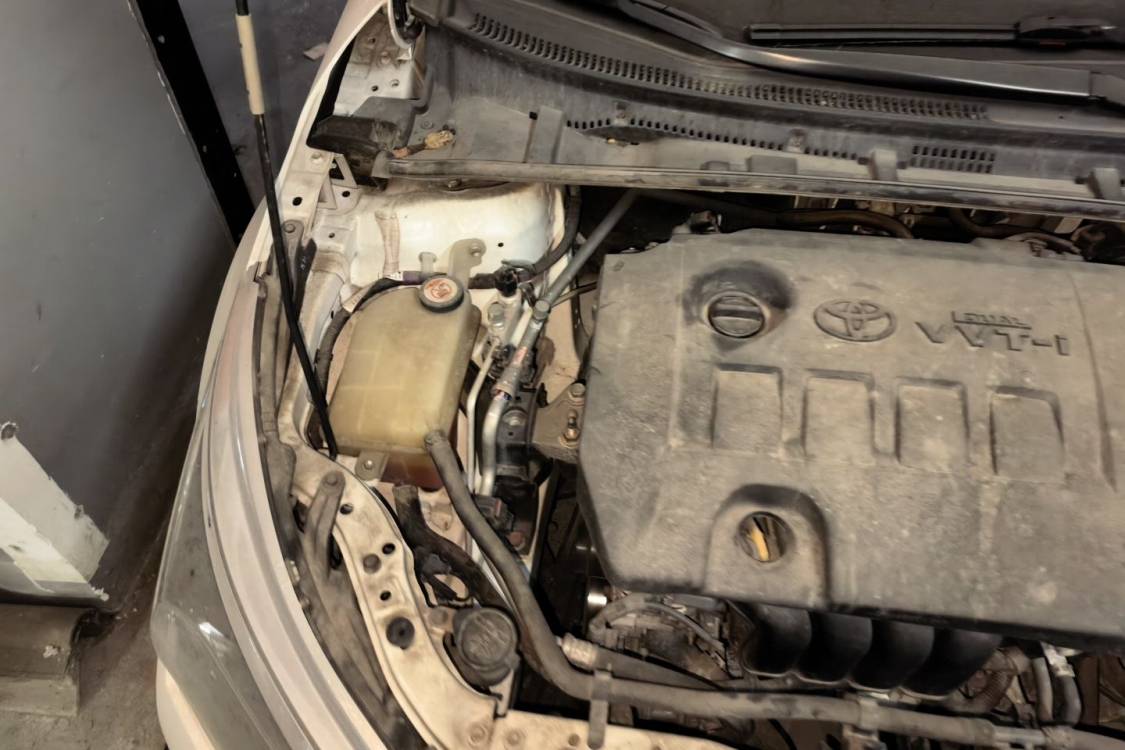 Toyota Corolla 2018 car image #11