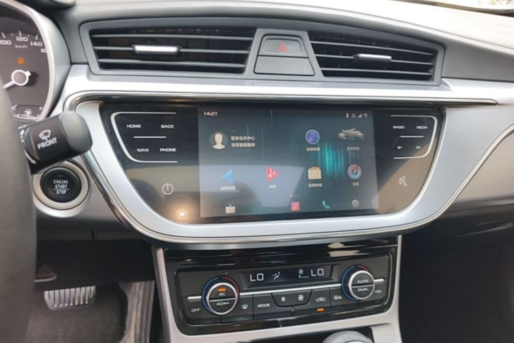 GEELY Emgrand GL 2019 #13 GEELY Emgrand GL 2019 изображение автомобиля #13