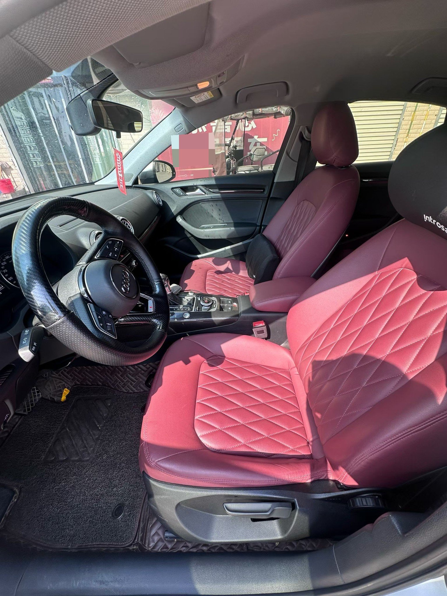 2019 car image #3
