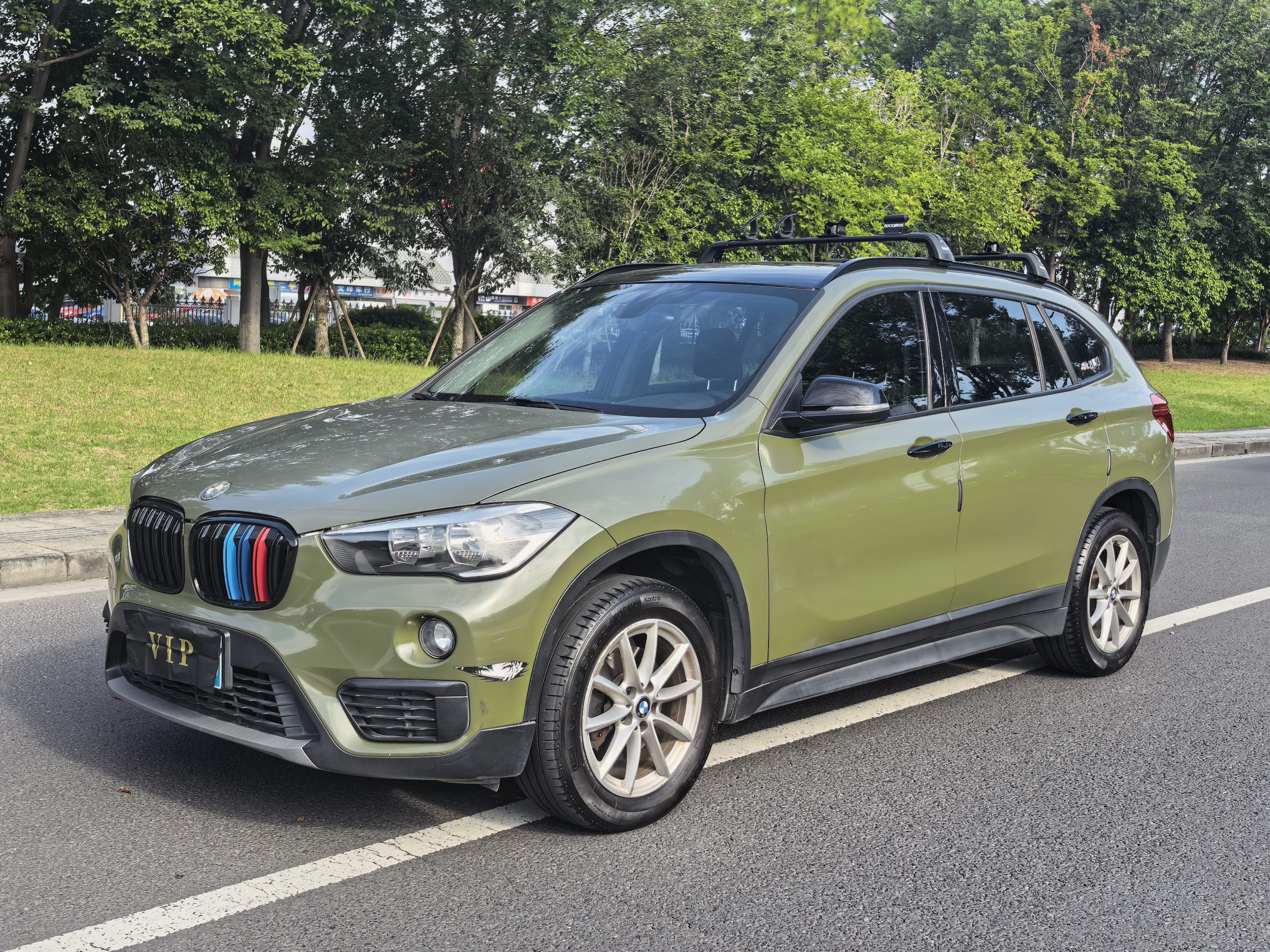 BMW X1 2017 BMW X1 2017 car image