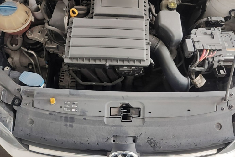 Volkswagen Polo 2017 car image #22