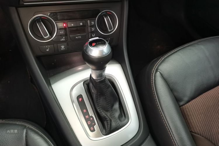 Audi Q3 2018 #16 Audi Q3 2018 car image #16