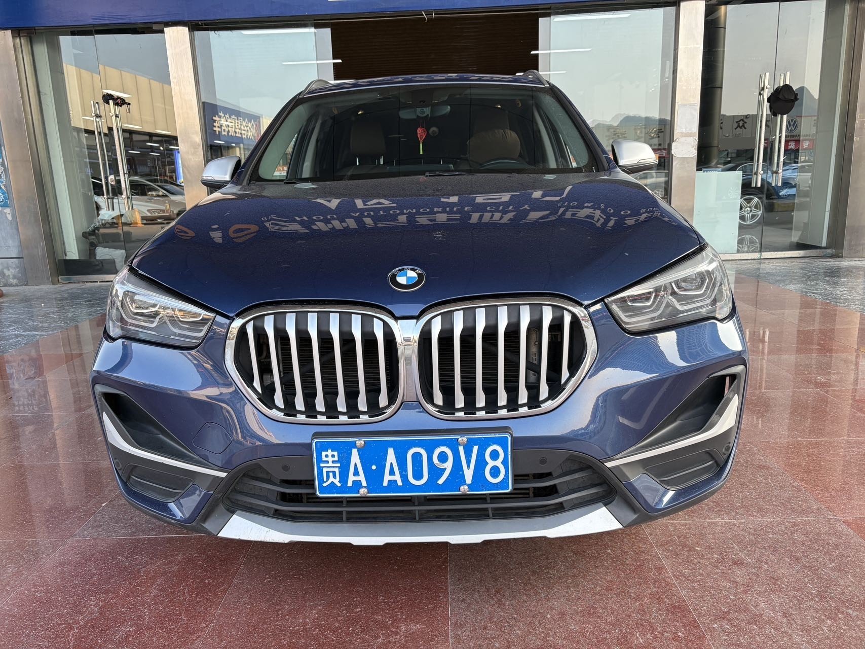 2022 car image #3