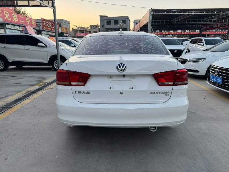 Volkswagen Santana 2016 image de voiture #4